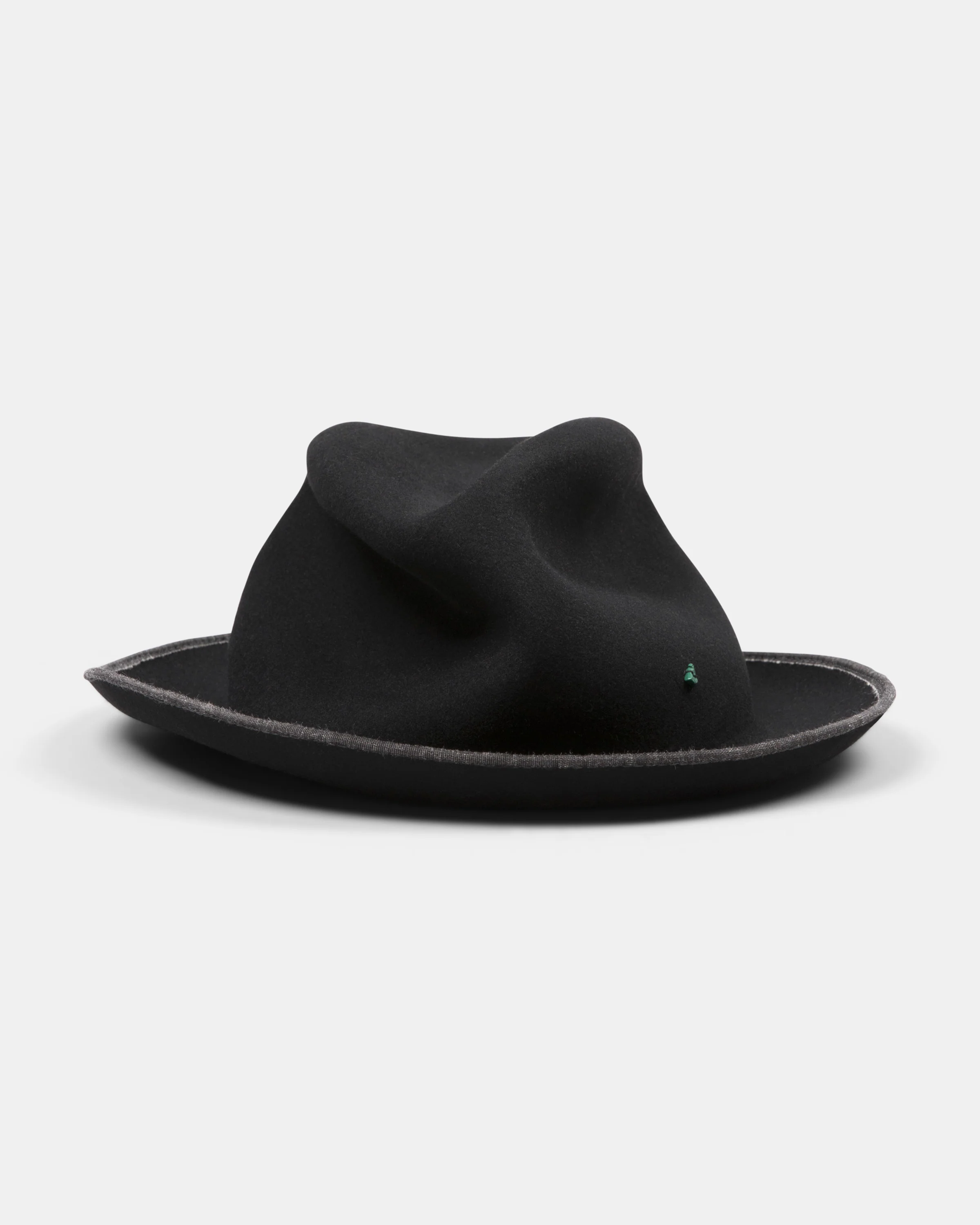Hobo Sharp Black