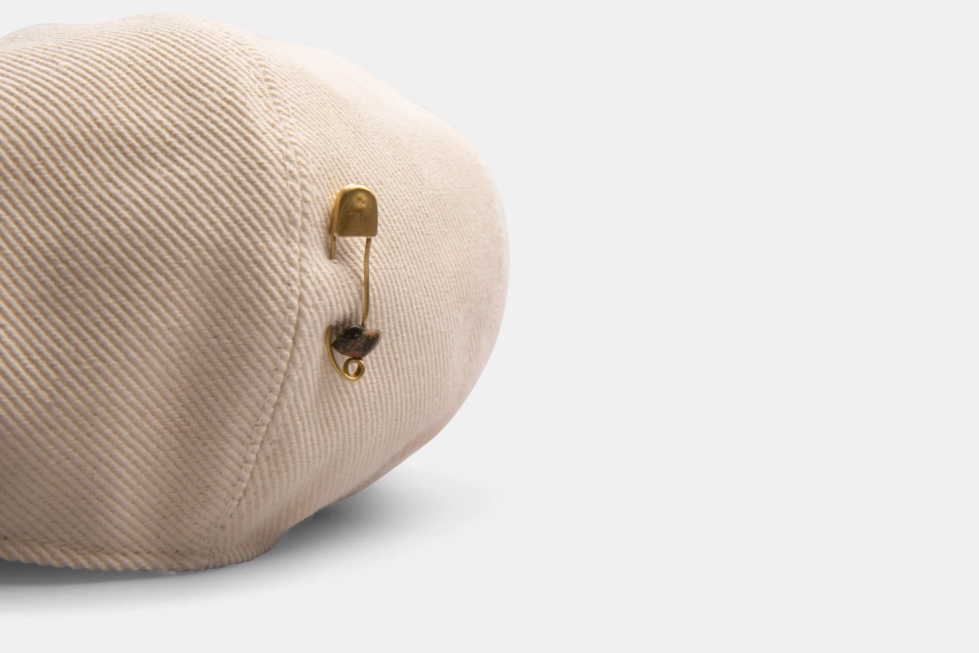 Simonon Gabardine Bone - Image 4